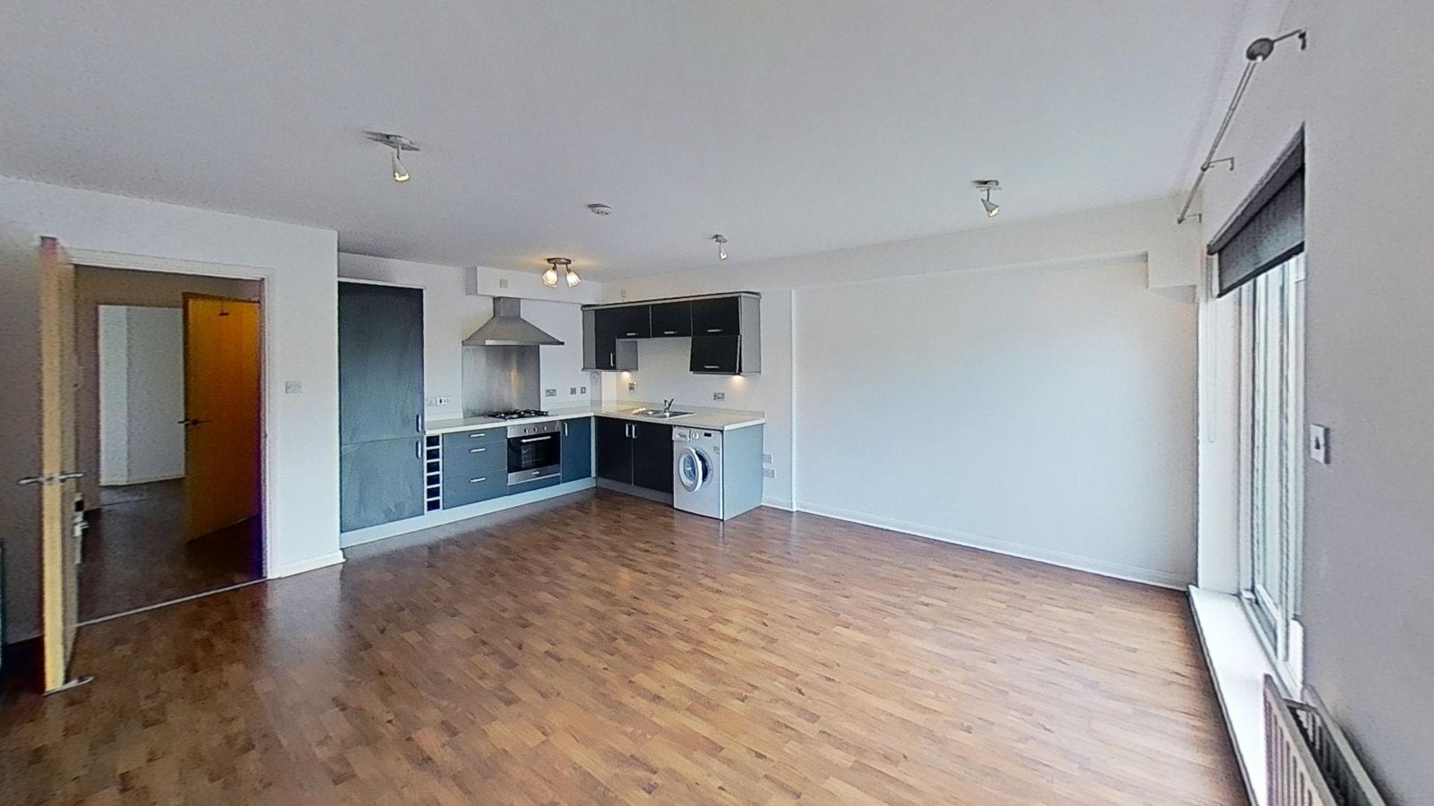 Flat Hawkhill Close in City of Edinburgh