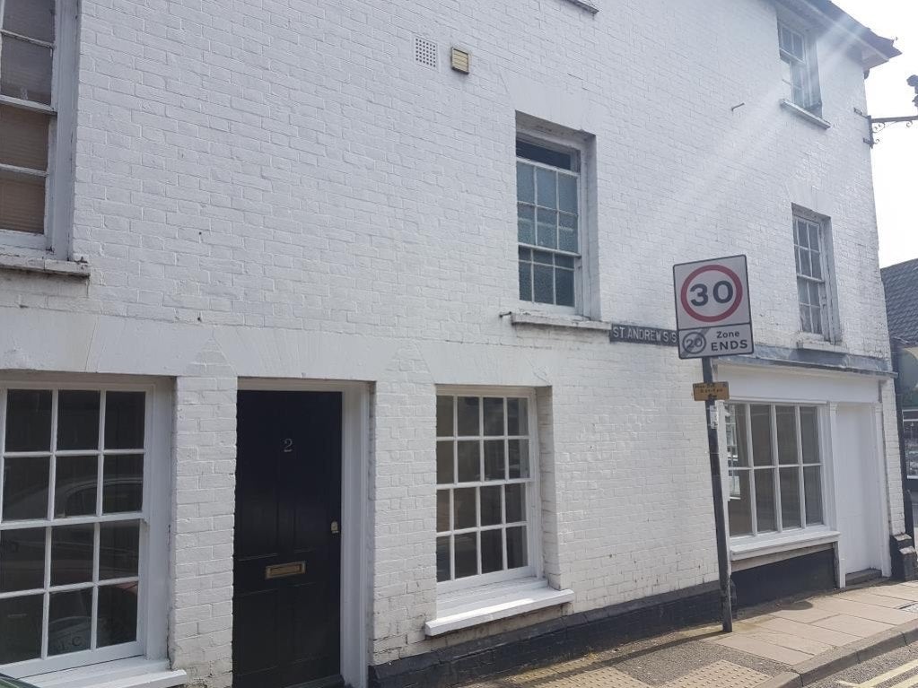 Flat St Andrews Street in West Suffolk