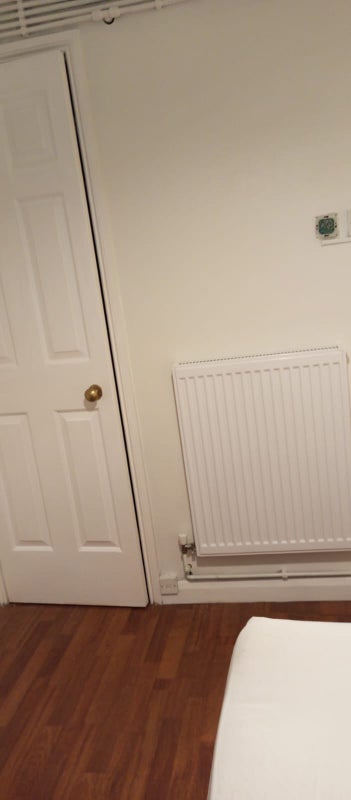 Room Flamborough Spur in Slough