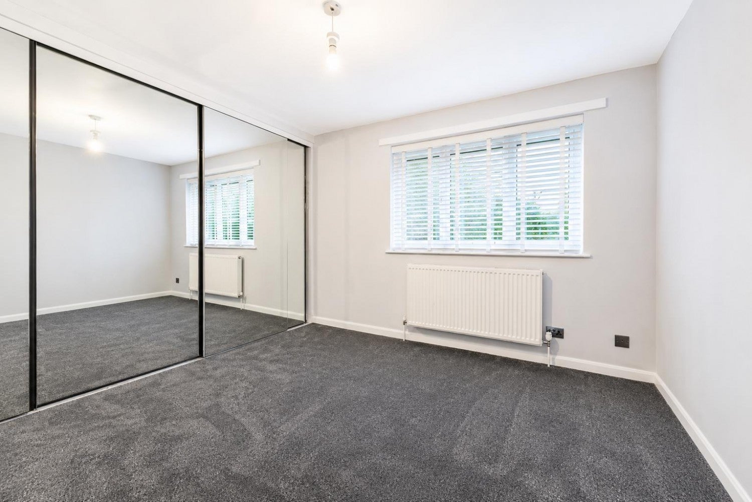 House Rotherwood Close in Greater London