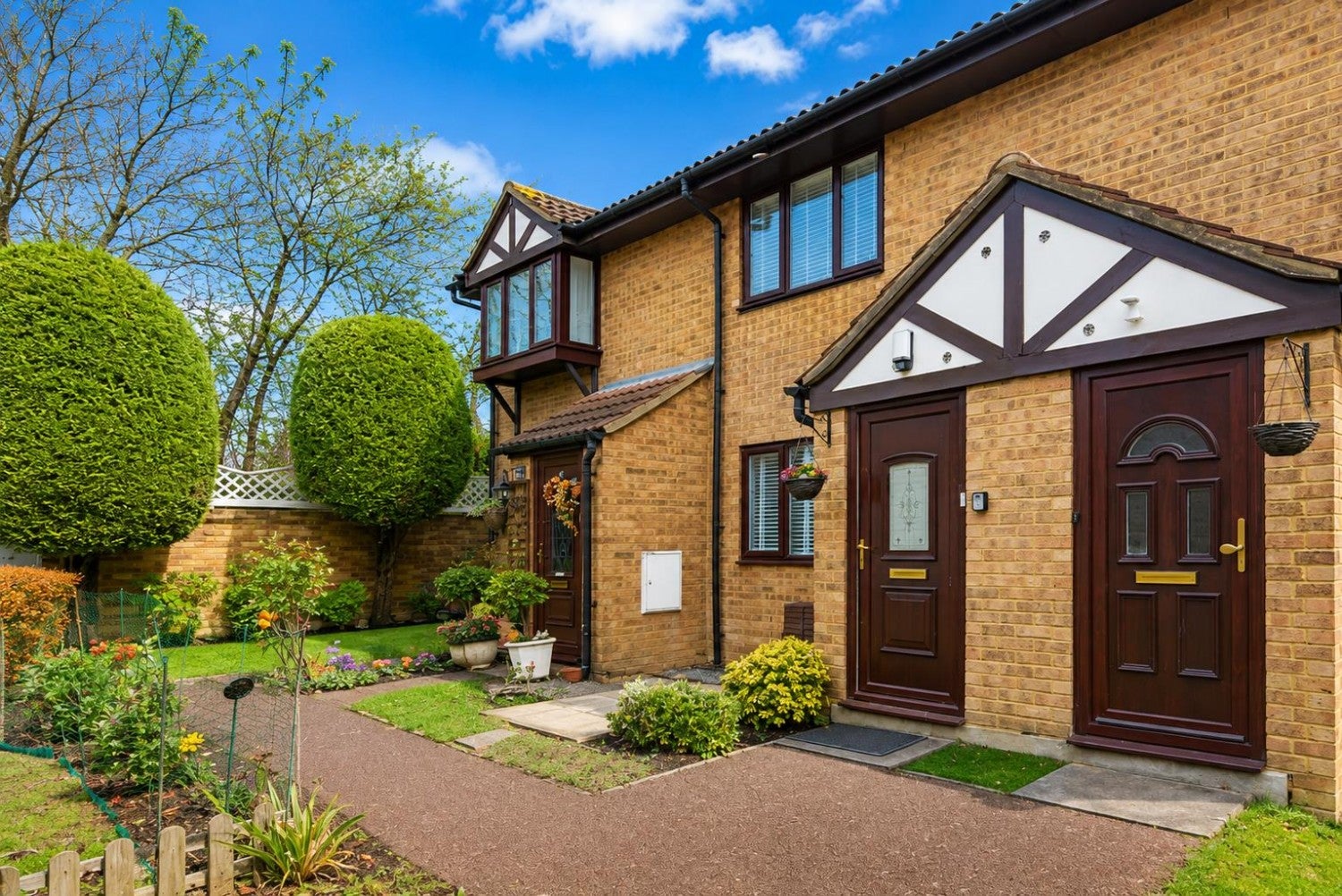 House Rotherwood Close in Greater London