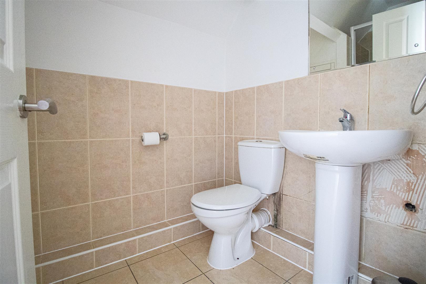 Flat Wove Court in Preston