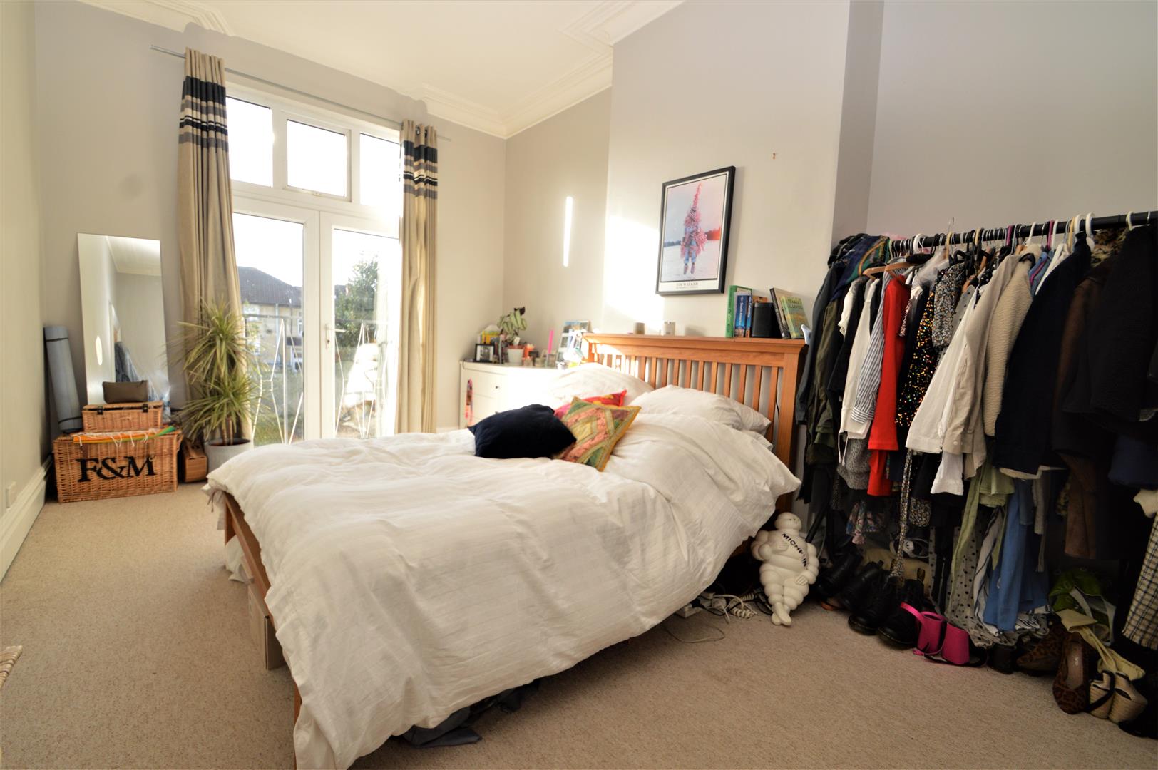 Flat Elton Road in Bristol