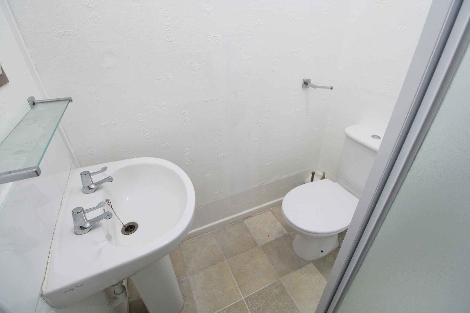 Room River Street in Rhyl