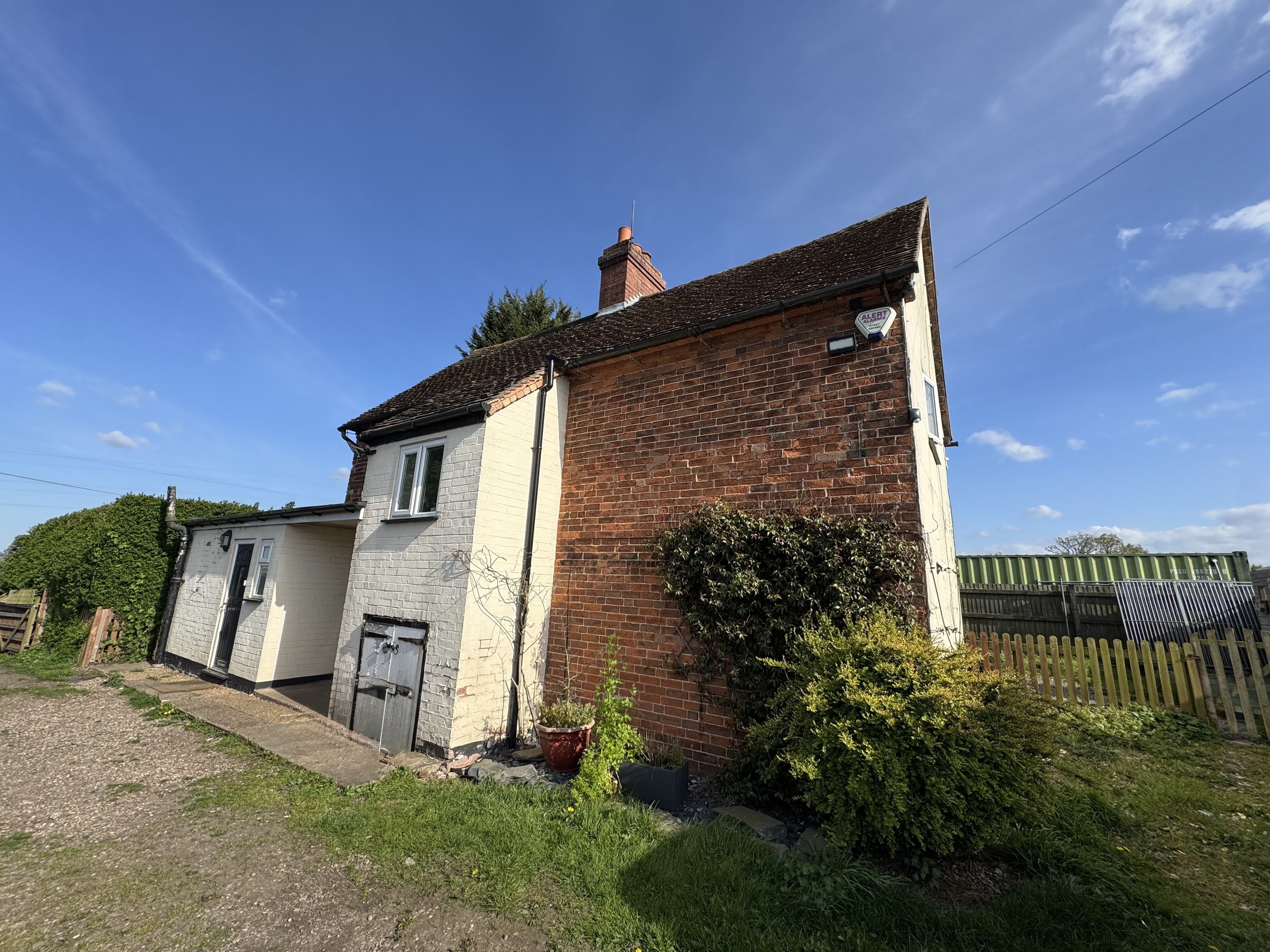House Hawkeswell Lane in North Warwickshire