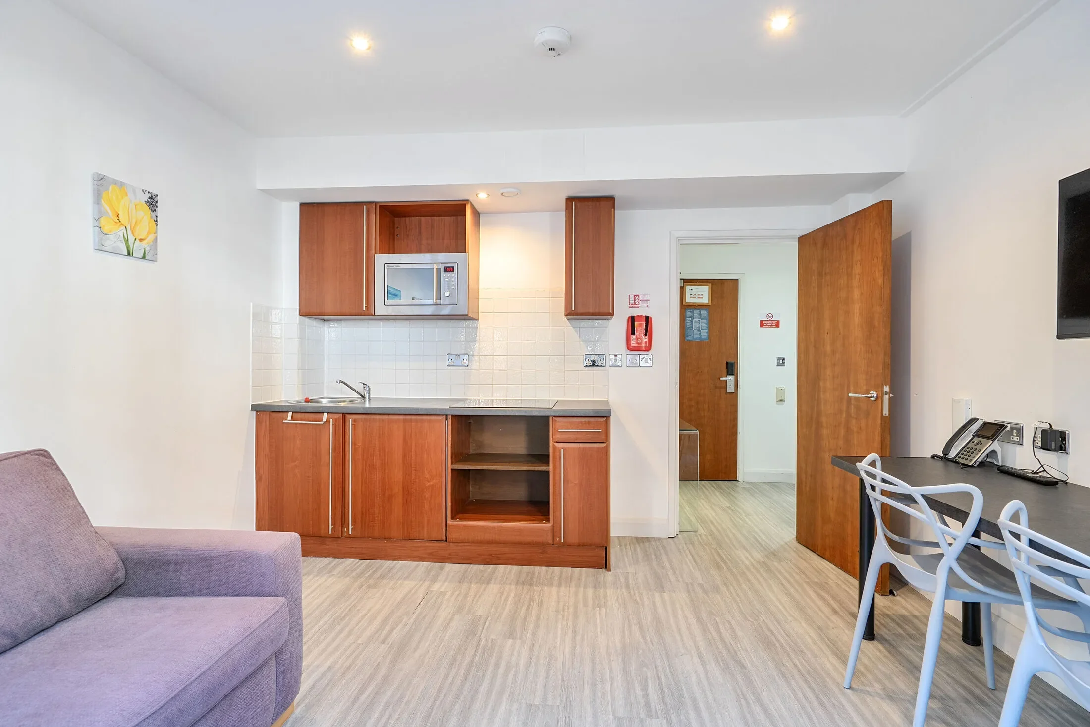 Flat Old Brompton Road in Greater London