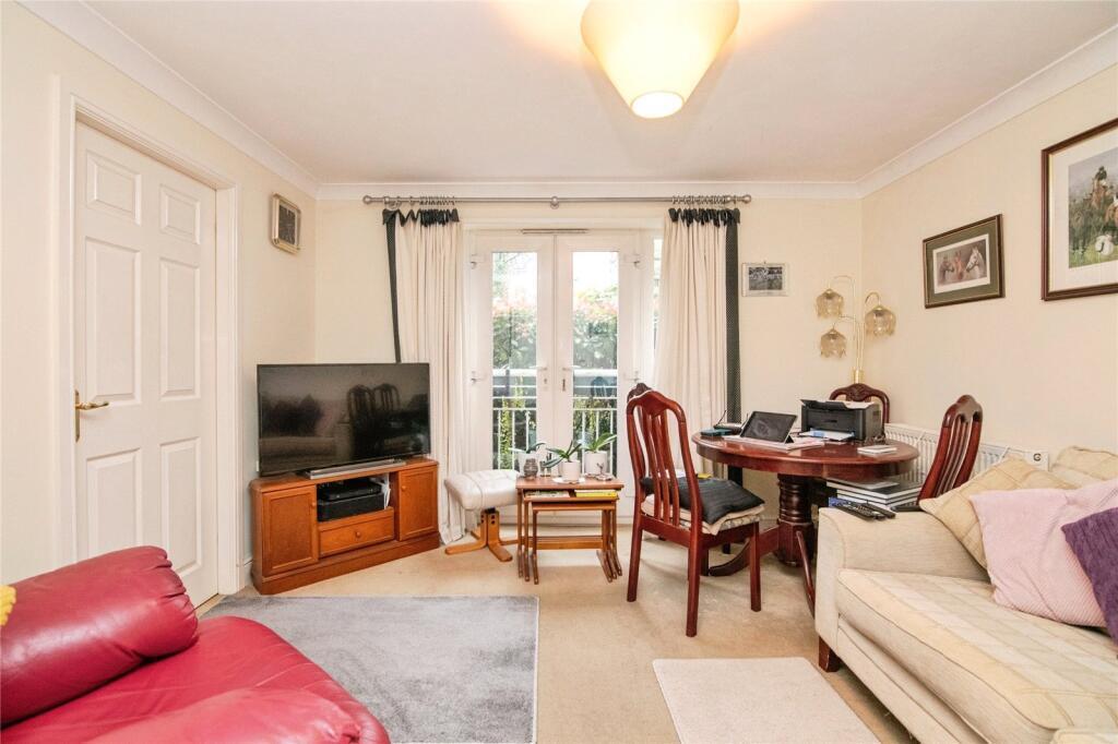 Flat Birchfield Road in Redditch