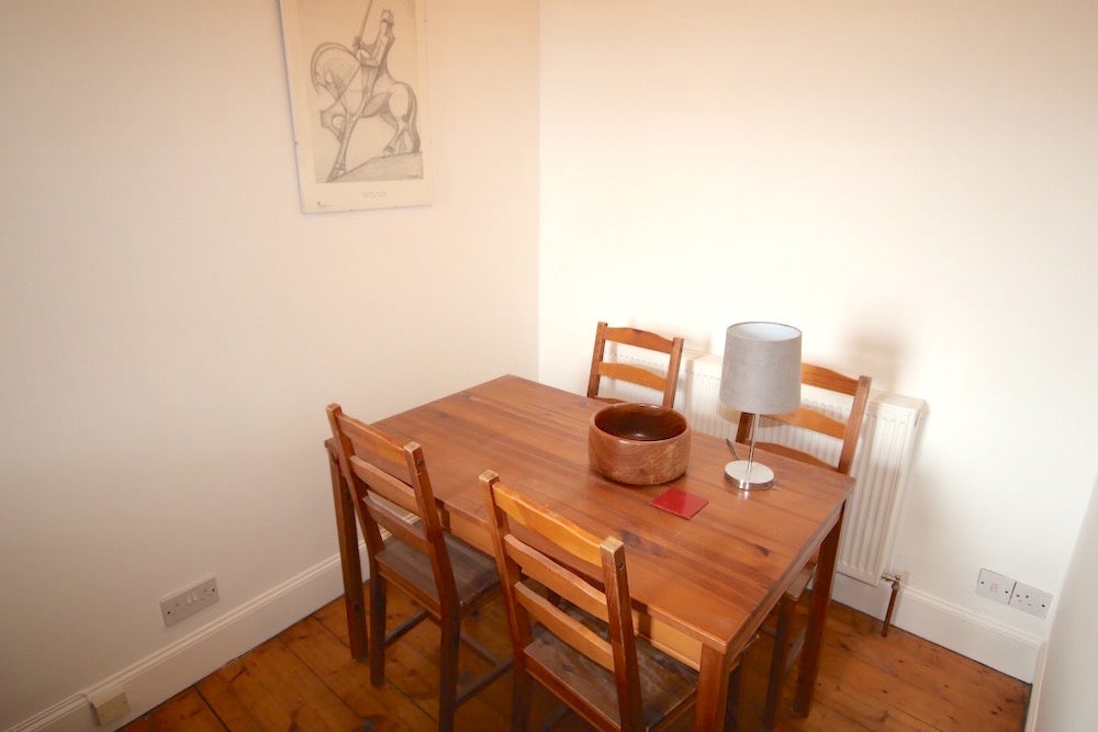 Flat Roseburn Street in City of Edinburgh
