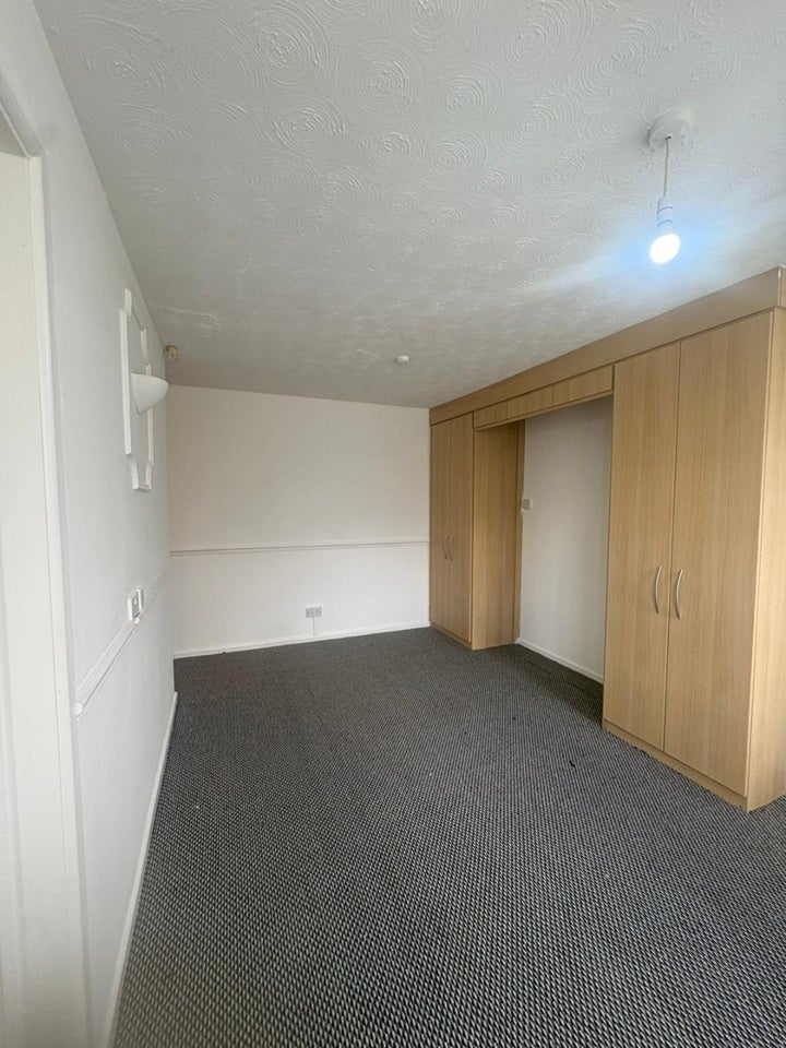 Flat Cumberland Close in Bury