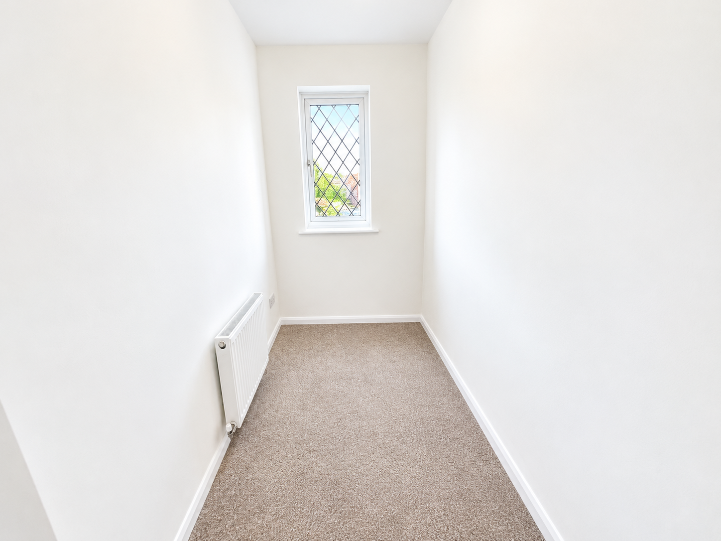 House Raglan Close in Rushden