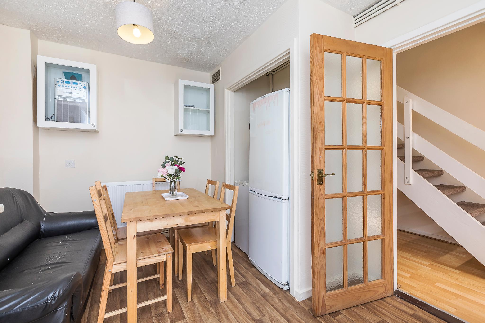 Room Arbery Road in Greater London