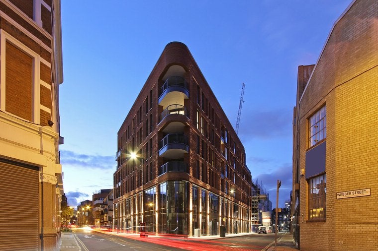 Flat Webber Street in Greater London