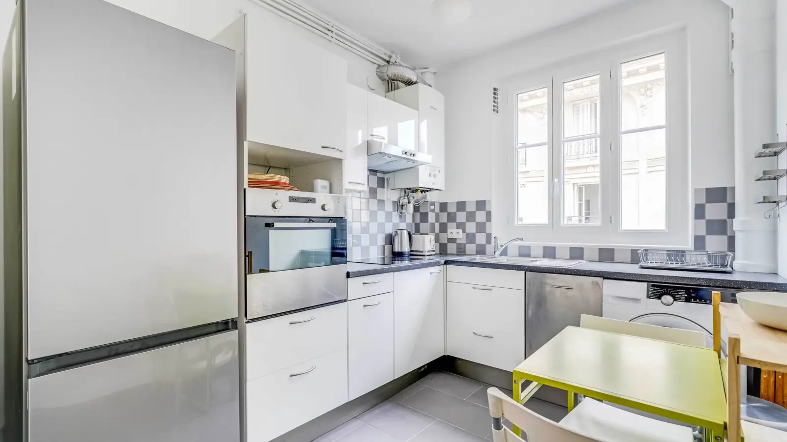 Appartement Rue Serret à Paris
