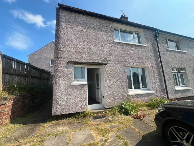 Flat Wallace Crescent in Plean