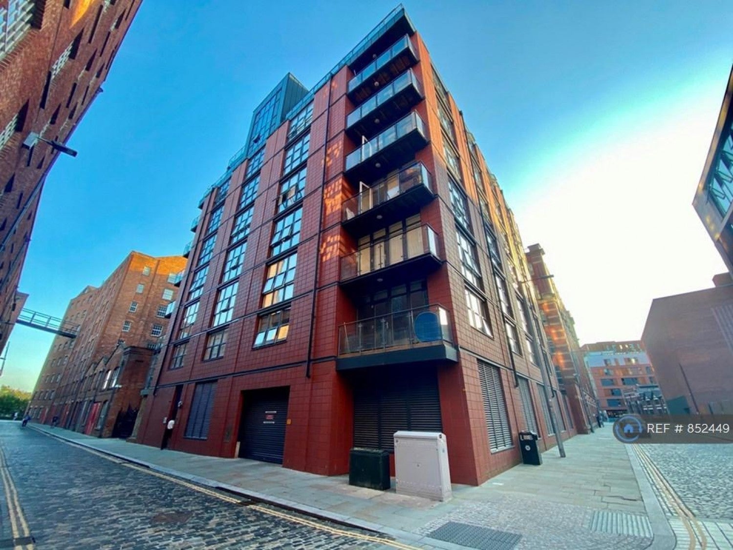 Flat Murray Street in Manchester