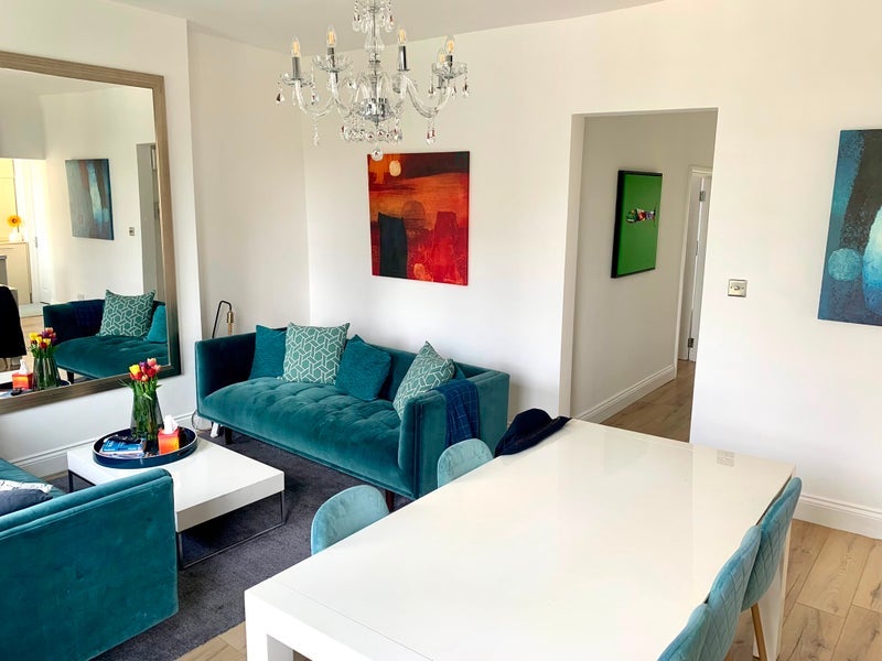 Room Stanlake Road in Greater London