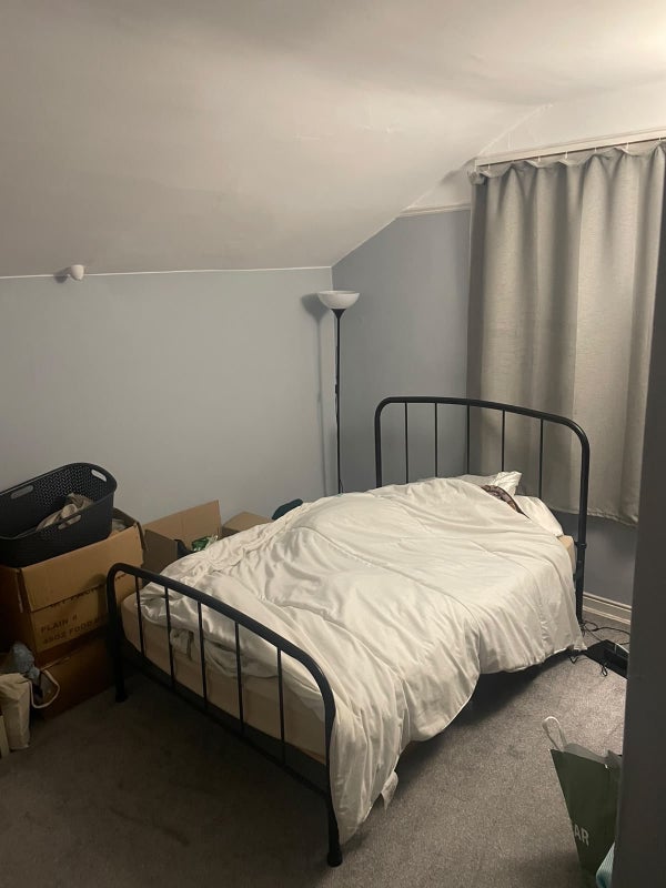 Room Toronto Road in Bristol