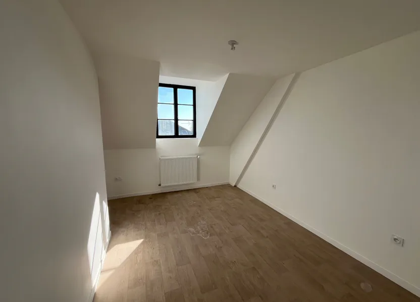 Flat Rue du 13 Octobre 1918 in Laon