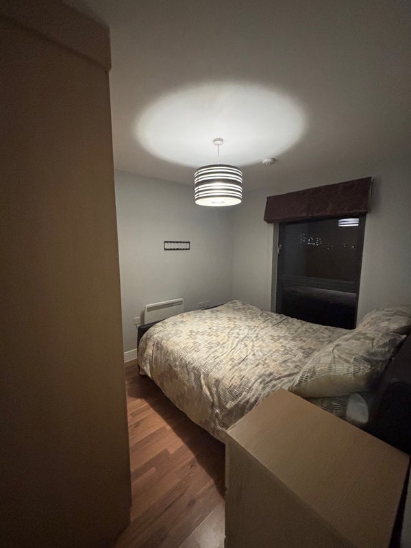 Flat Morris Court in Greater London