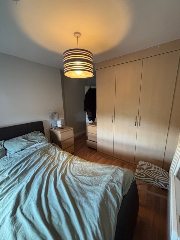 Room Morris Court in Greater London