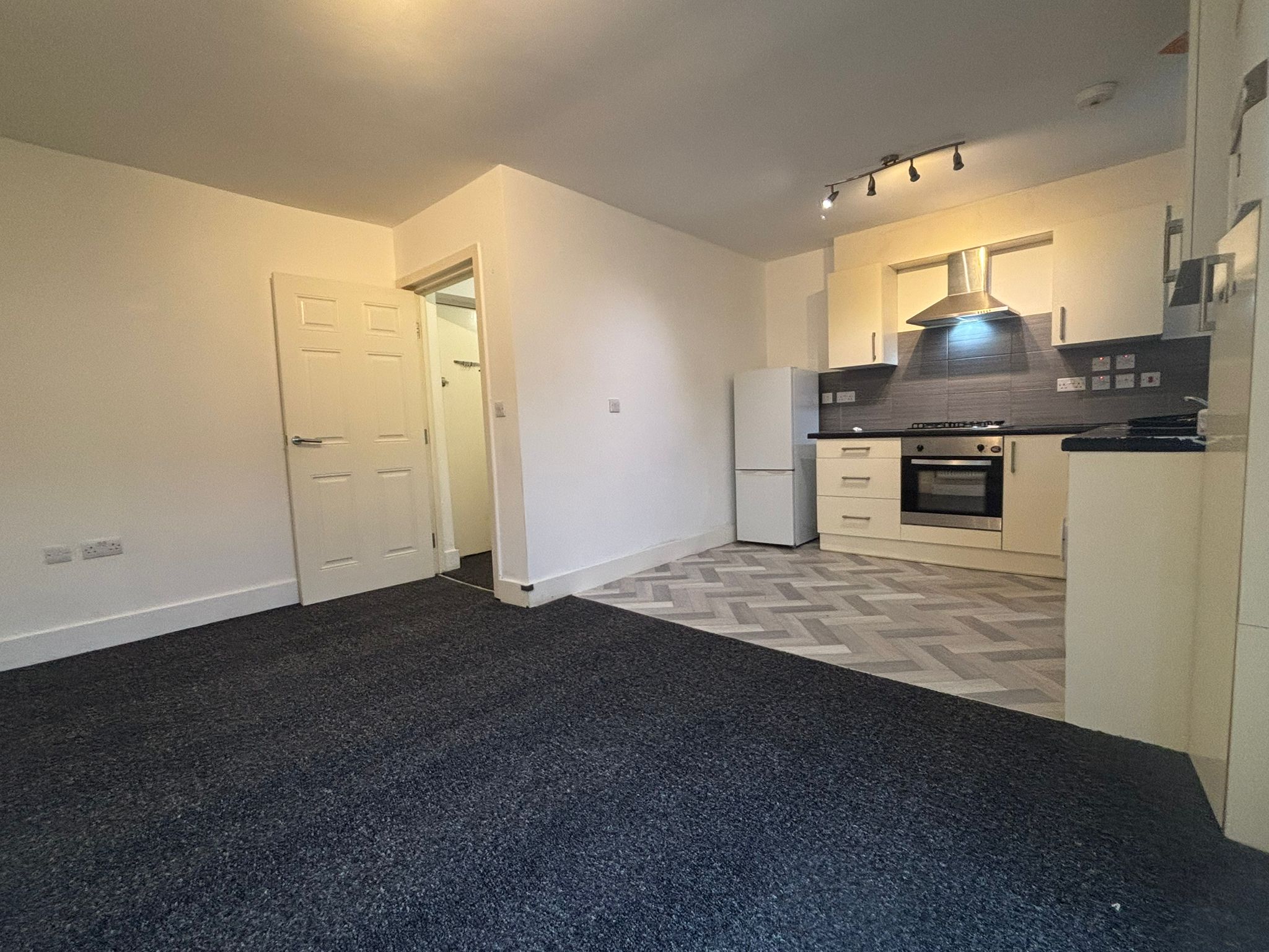 Flat The Barley Lea in Coventry