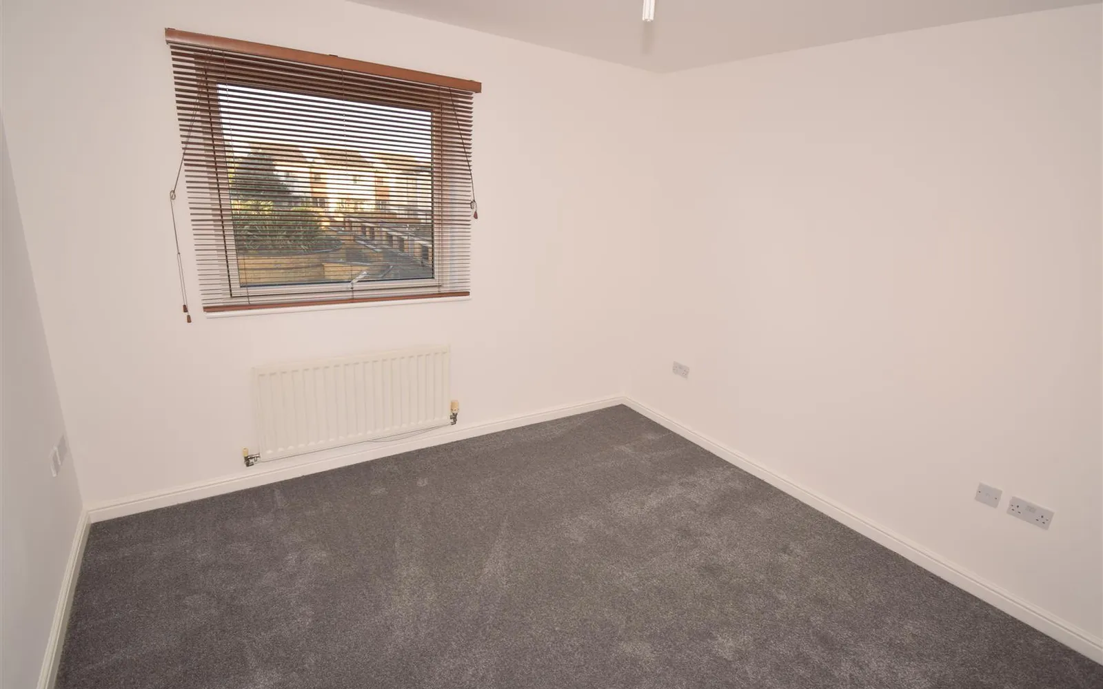 Flat Stone Close in Poole