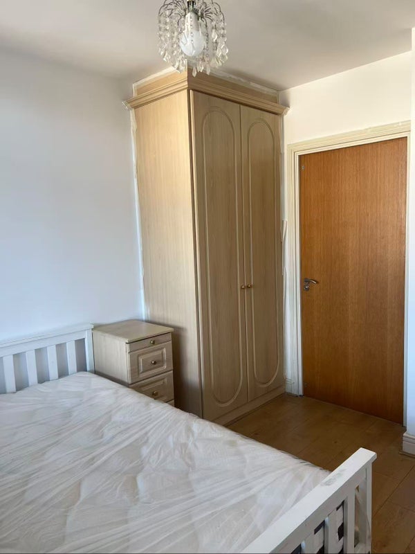 Room Gerry Raffles Square in Greater London