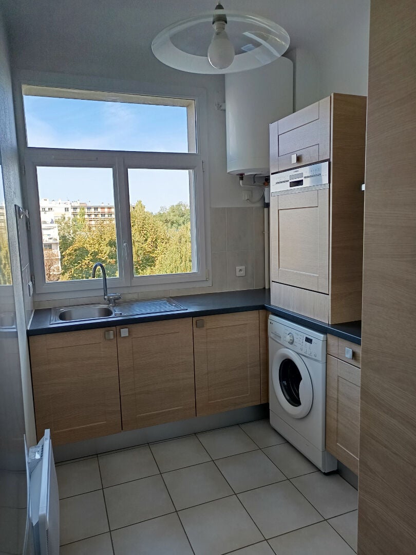 Flat Villa Médicis in Saint-Maur-des-Fossés