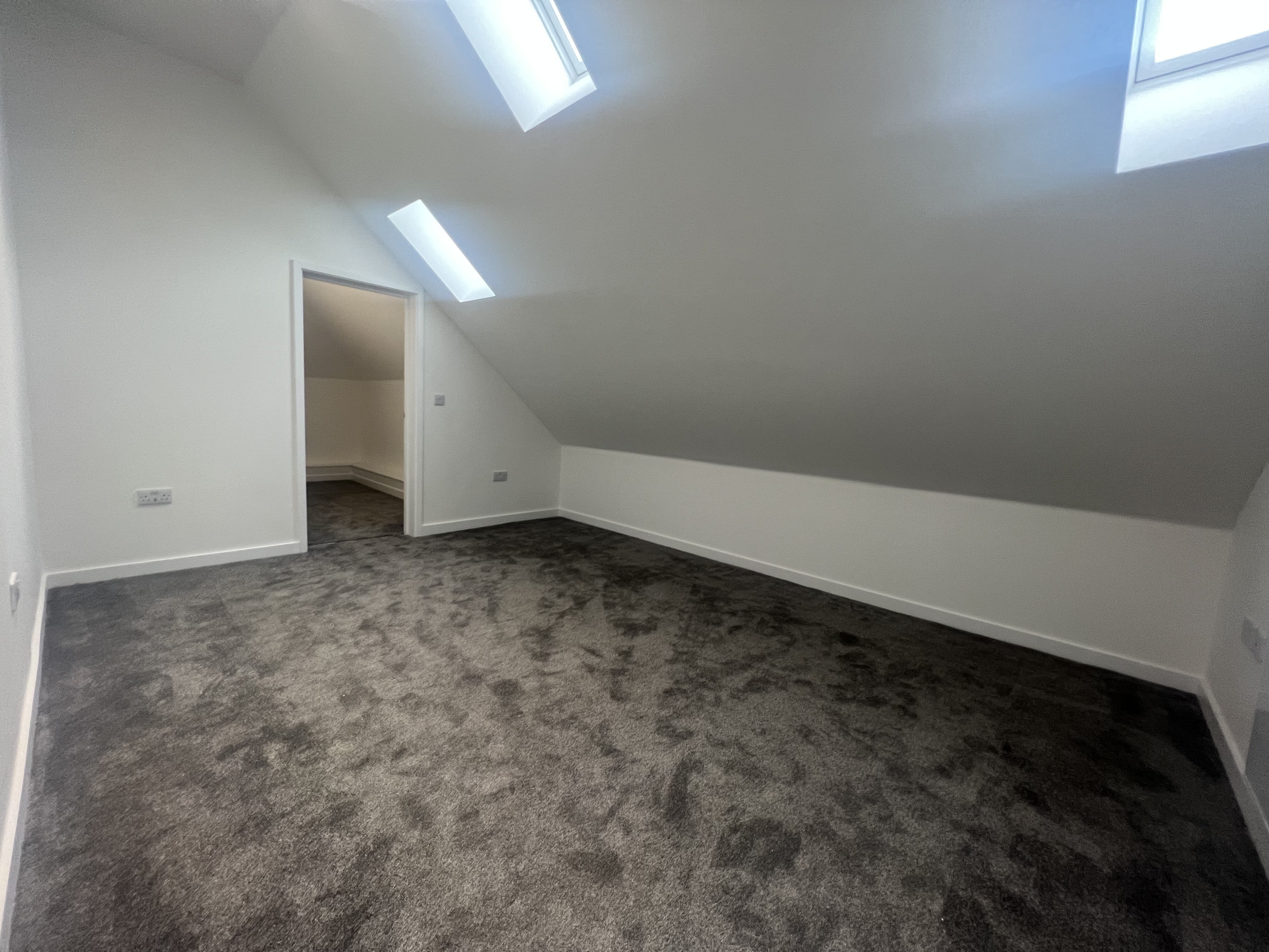 Flat Alençon Link in Basingstoke and Deane