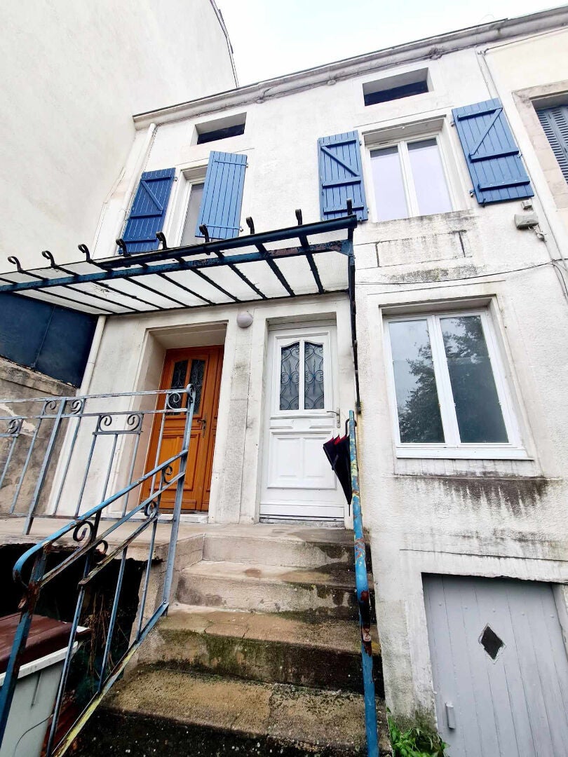 Chambre Rue de la Cité Foch à Chaumont