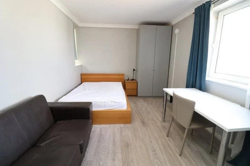 Room Boardwalk Place in Greater London