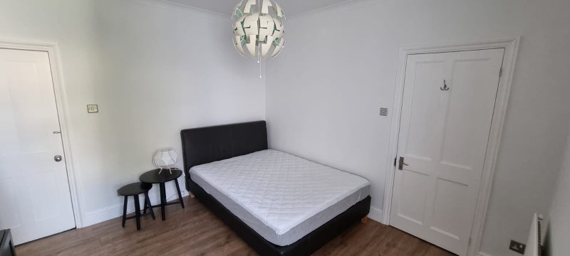 Room Holland Road in Maidstone