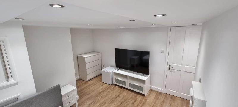 Room Holland Road in Maidstone