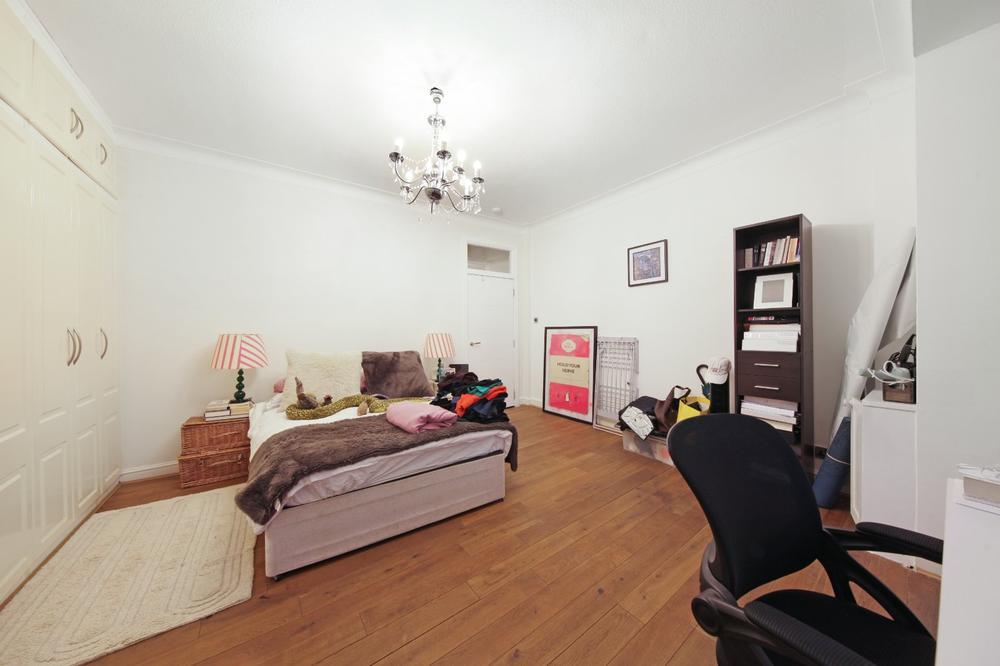 Flat Old Marylebone Road in City of Westminster