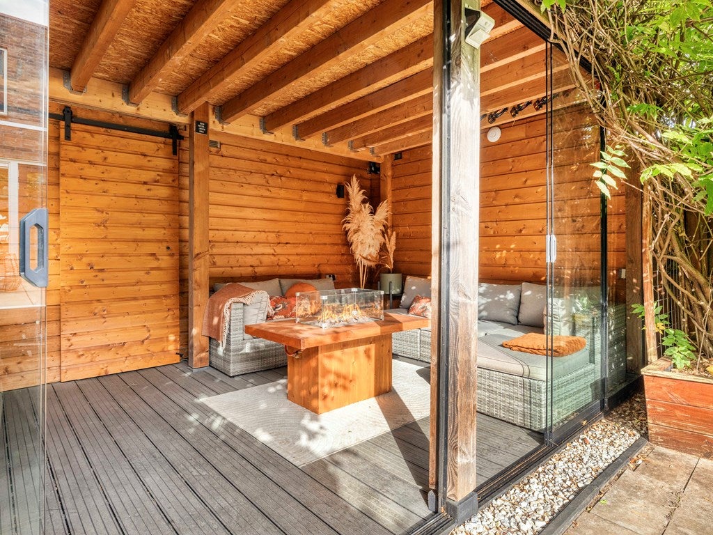 Tussenwoning te koop: Adderwortel 13, De Meern