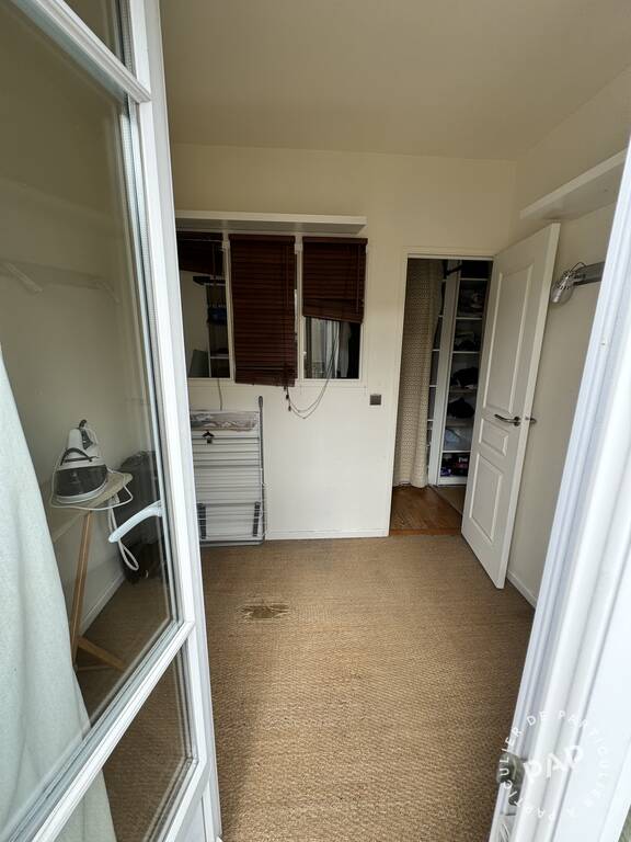 Flat Rue Daguerre in Paris