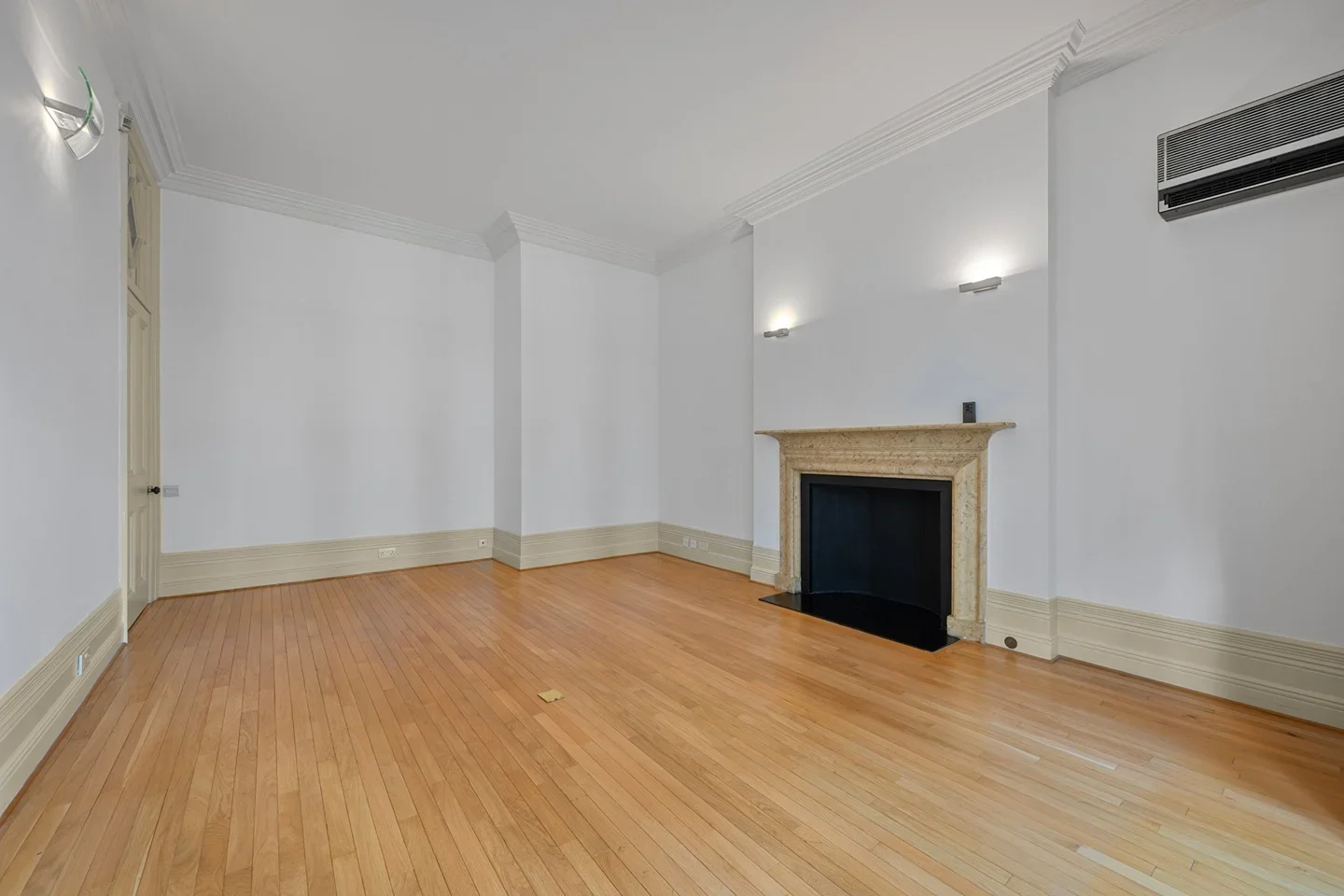 Flat Wigmore Street in City of Westminster