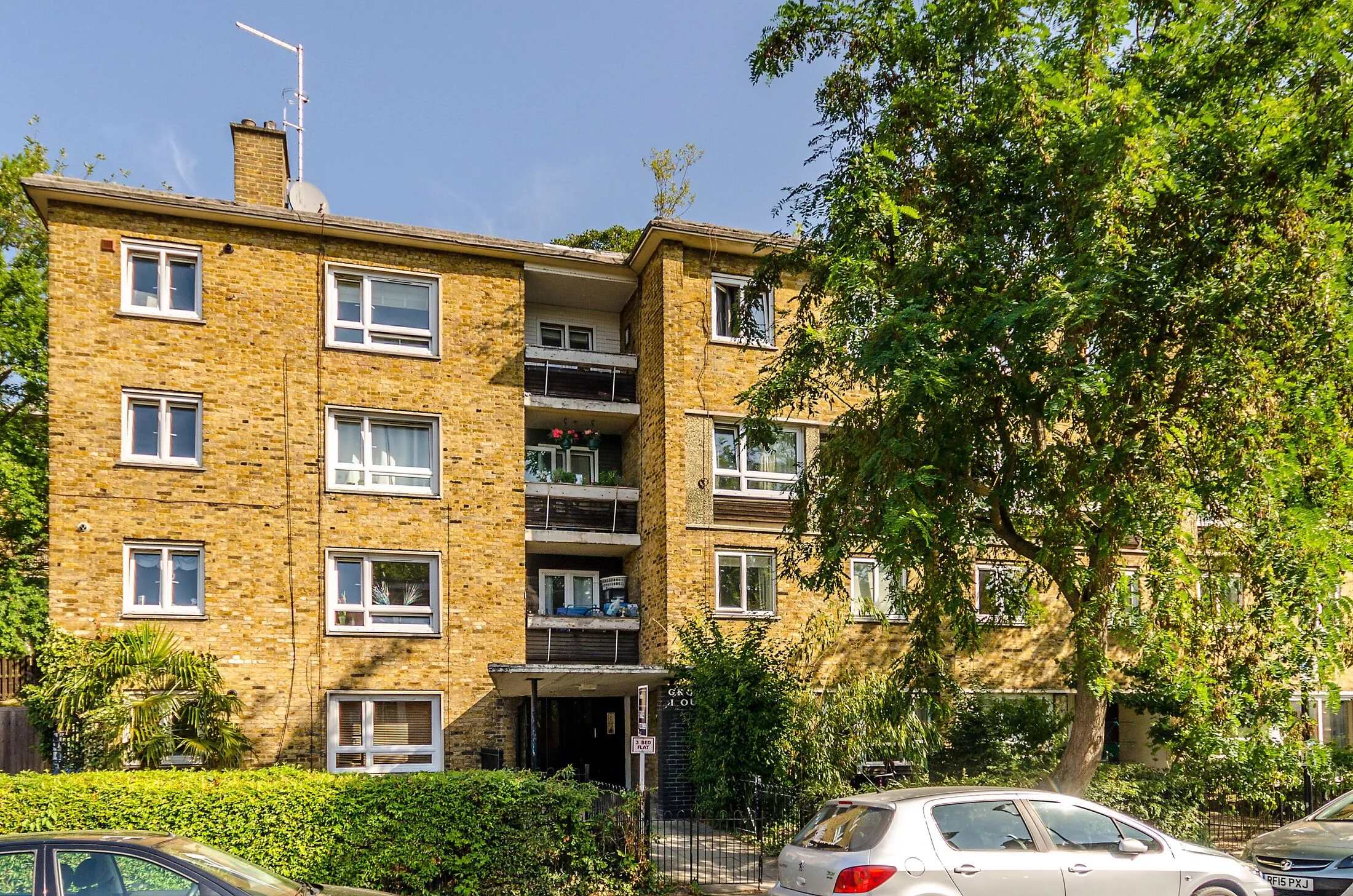 Flat Blackheath Grove in Greater London