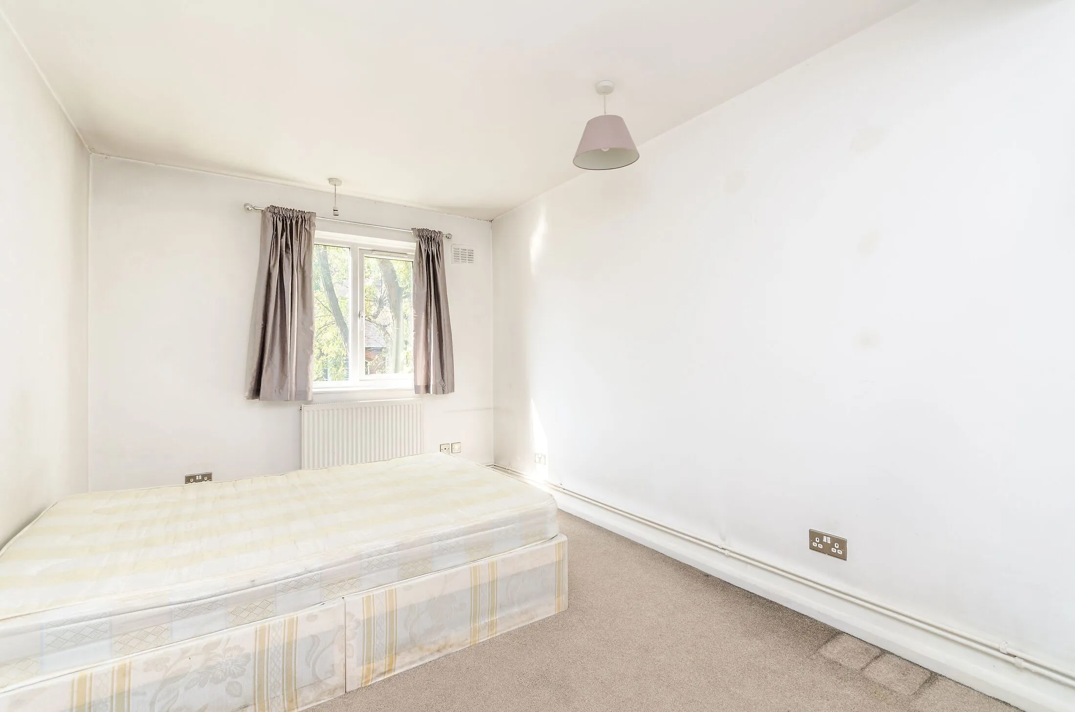 Flat Blackheath Grove in Greater London