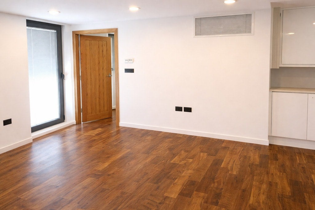 Flat Frampton Street in City of Westminster