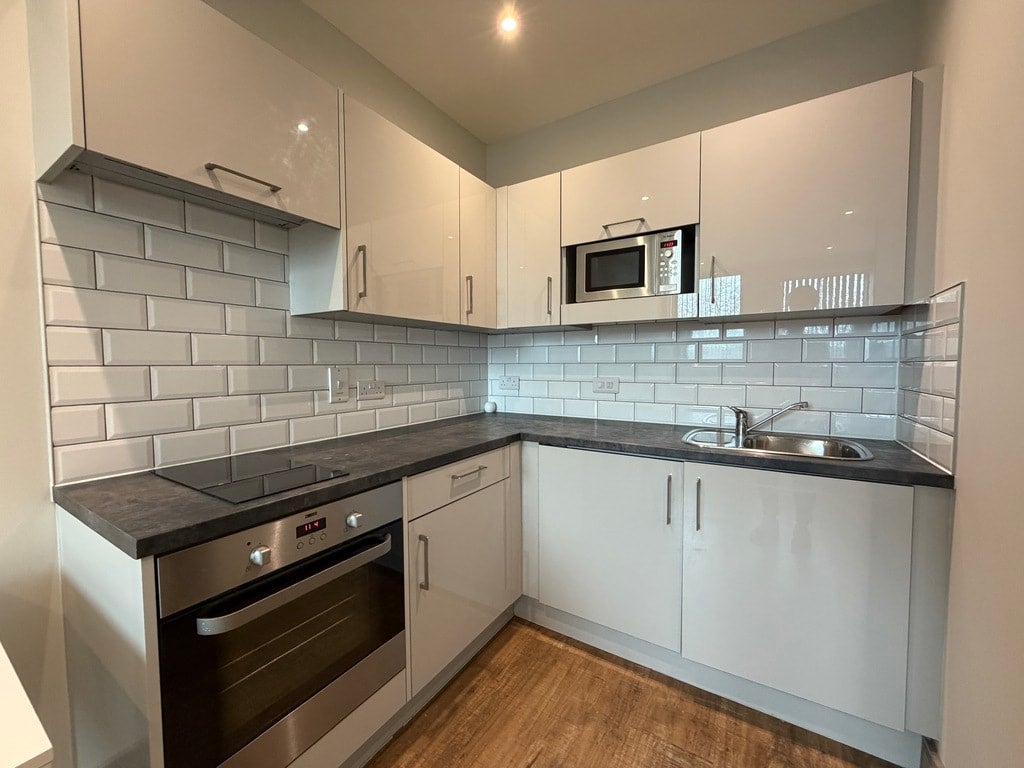 Flat Week Street in Maidstone
