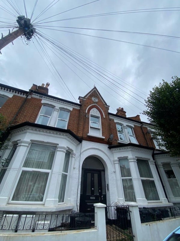Room Foulser Road in Greater London