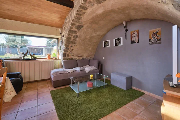 Room Avenue Bunau Varilla in Carcassonne