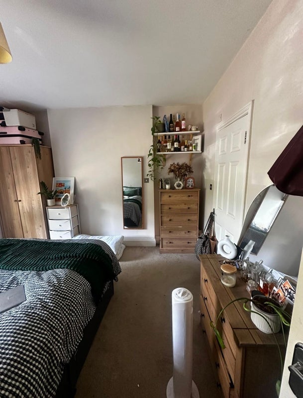 Room Bolingbroke Grove in Greater London