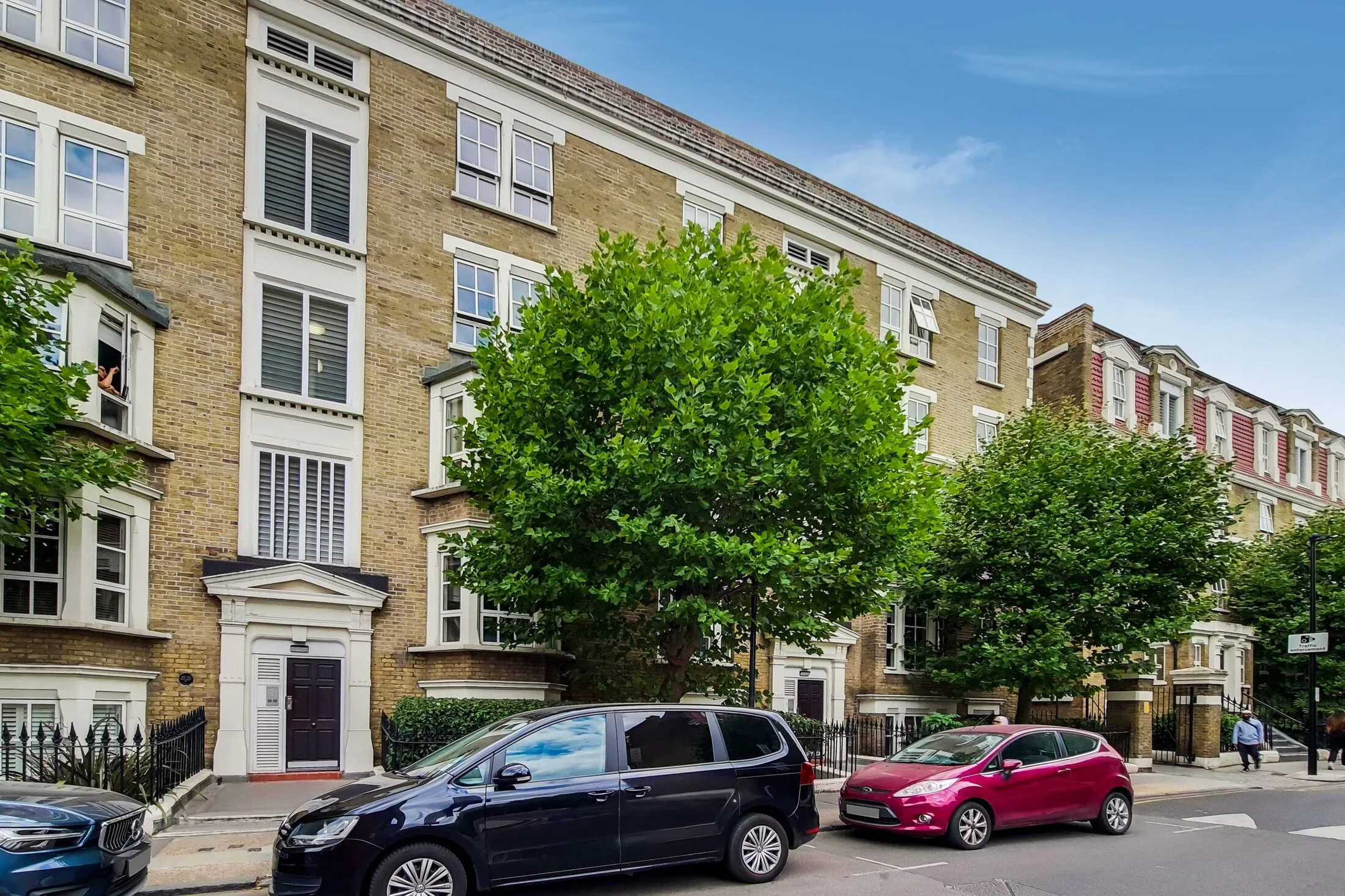 Flat Wilmot Street in Greater London
