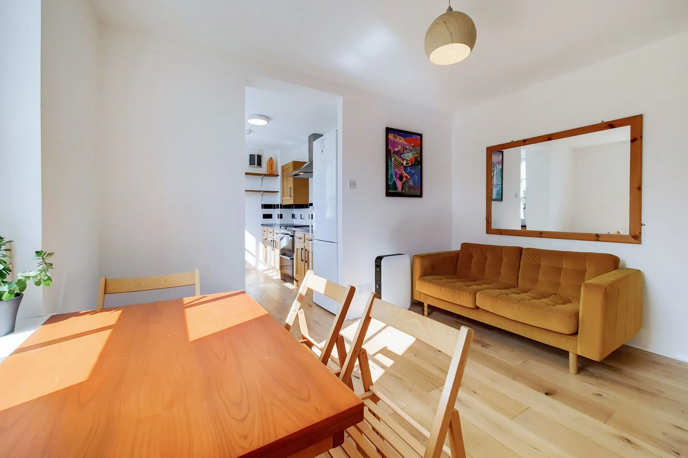 Flat Wilmot Street in Greater London