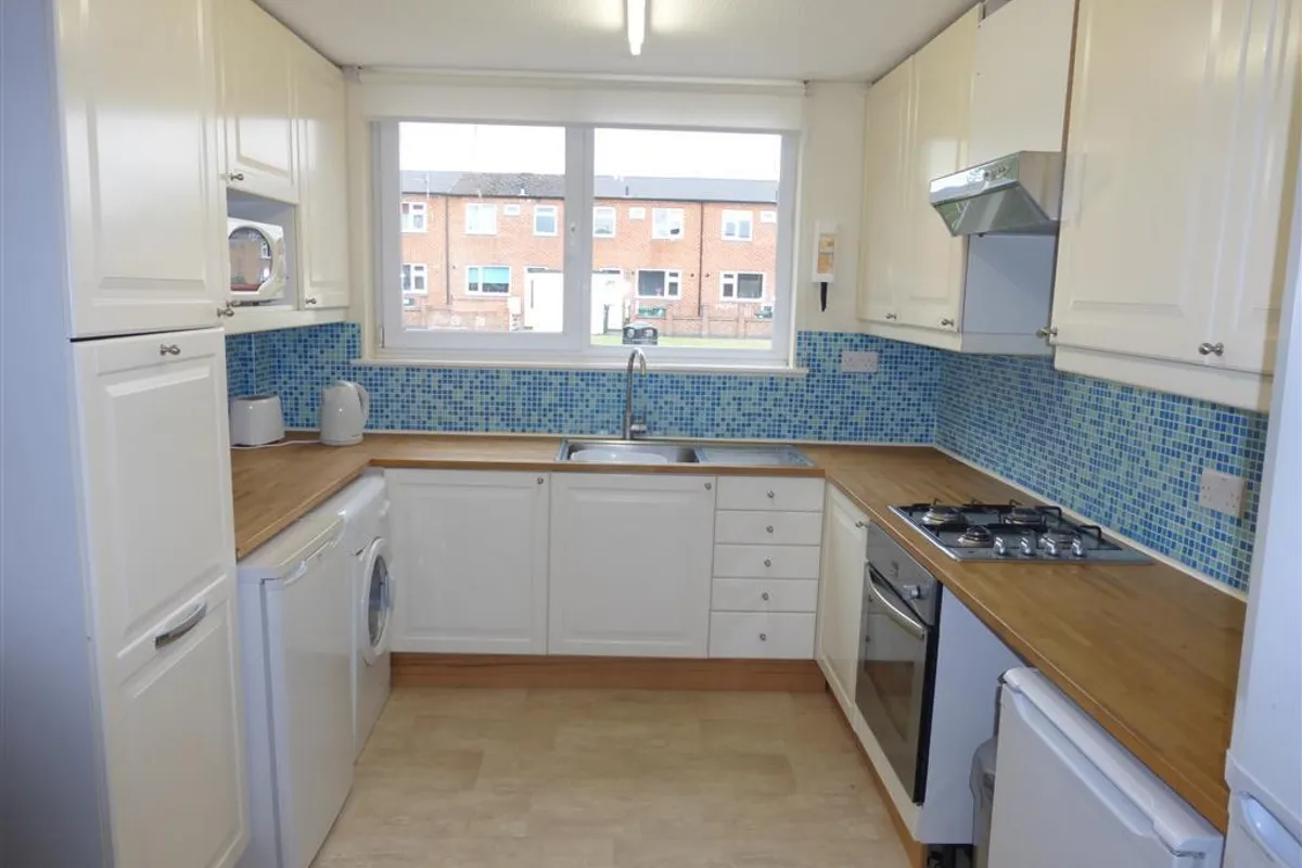 House Warwick Way in Charnwood