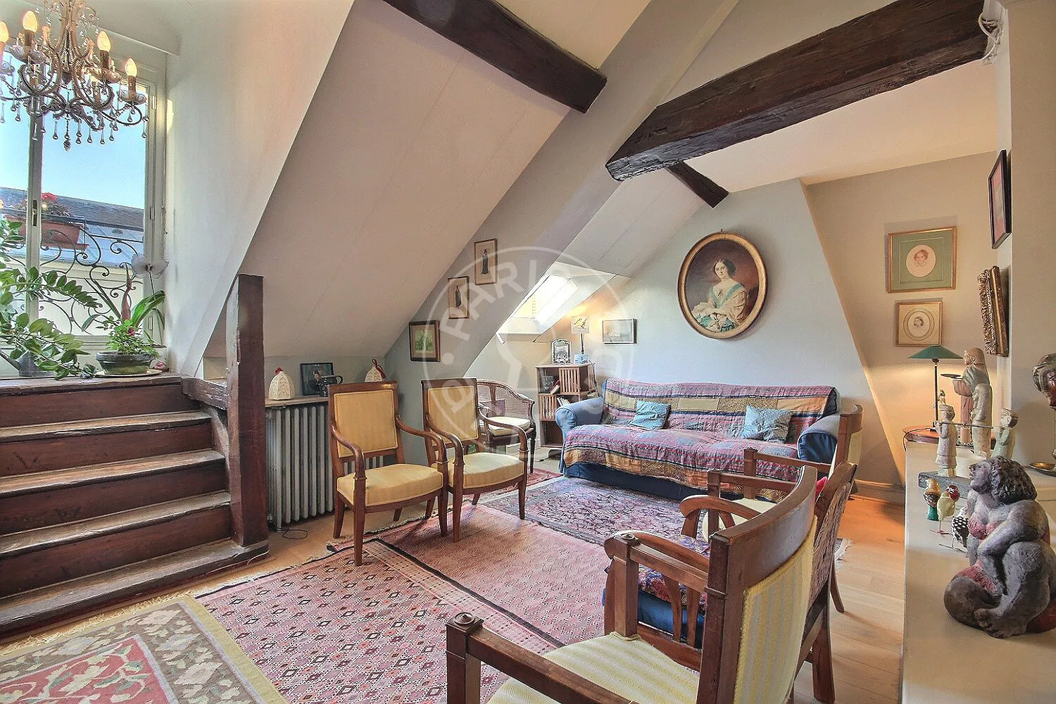 Flat Quai de Bourbon in Paris