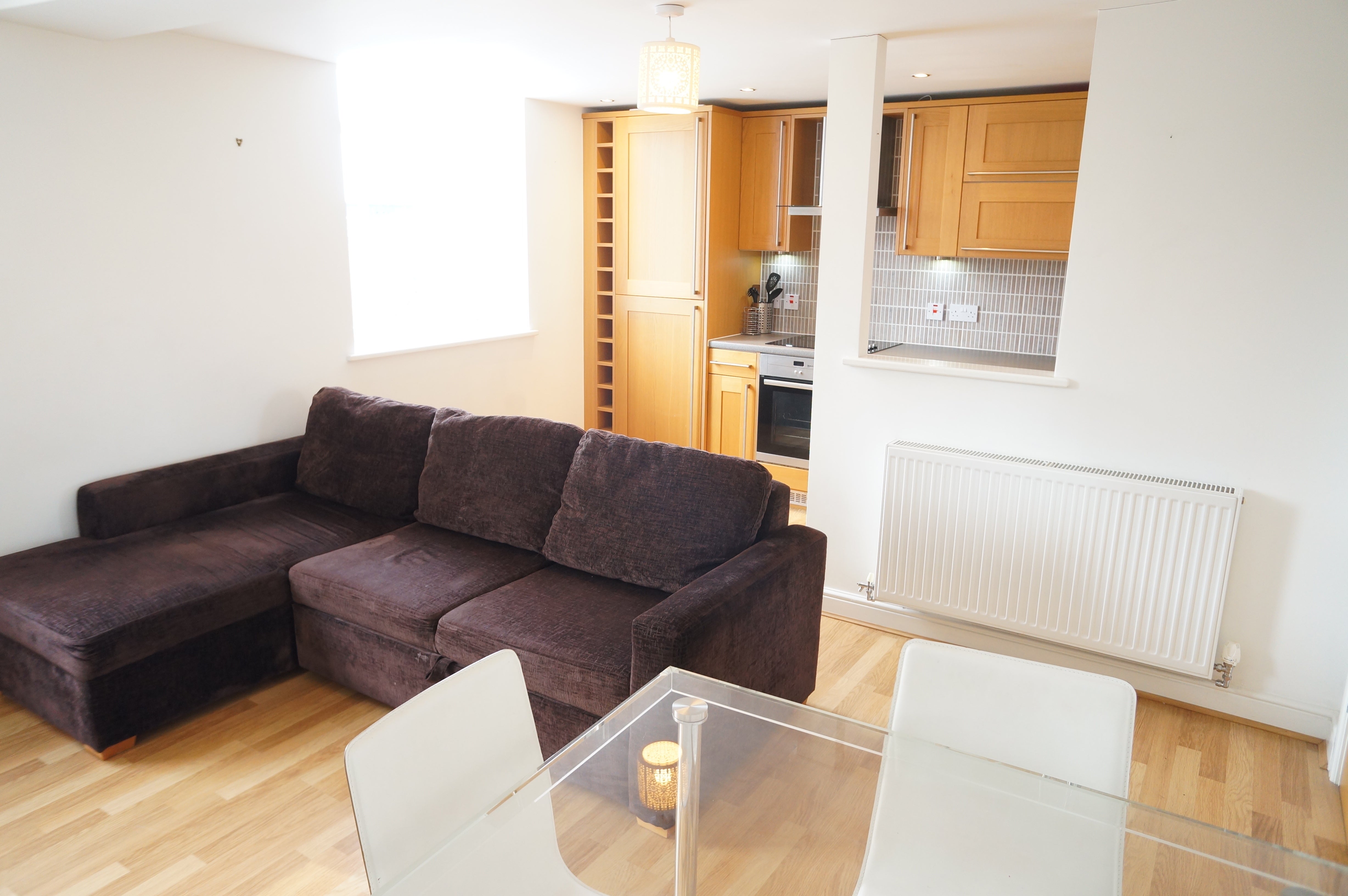 Flat Highmarsh Crescent in Manchester