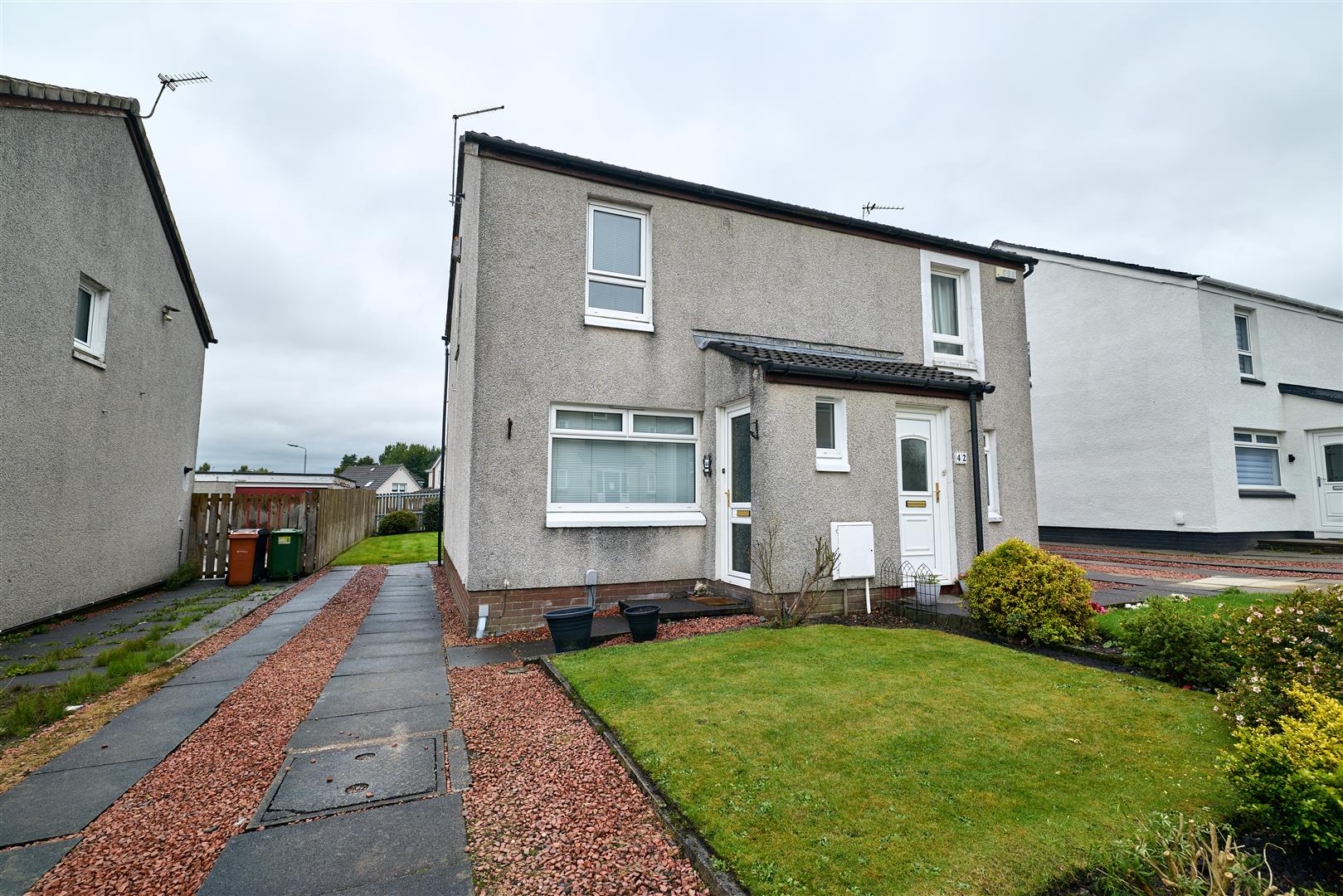House Monymusk Gardens in Bishopbriggs